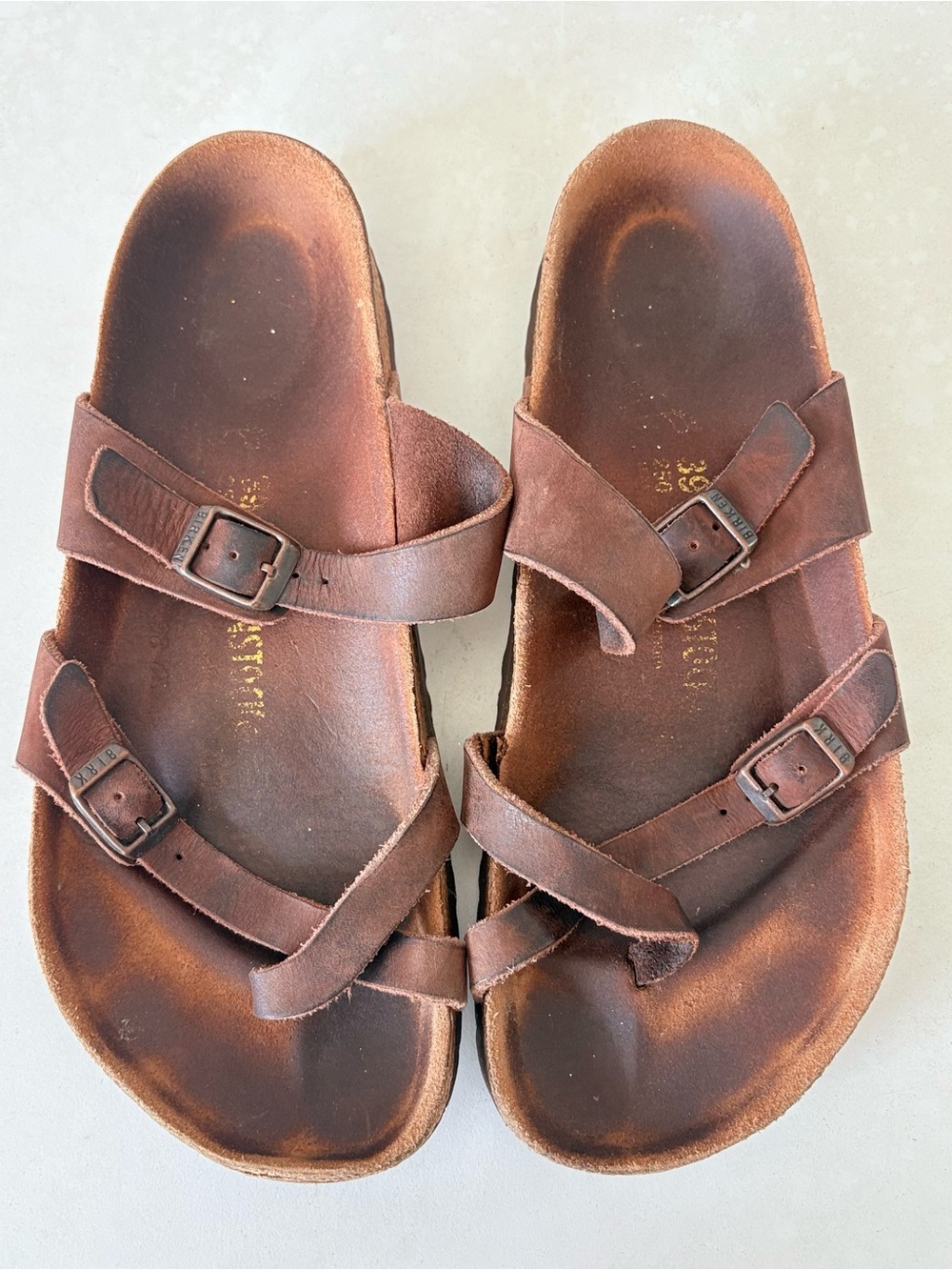 Birkenstock Slip-on Sandals Brown Two Strap Women’s 39 US Size 8 / 8.5